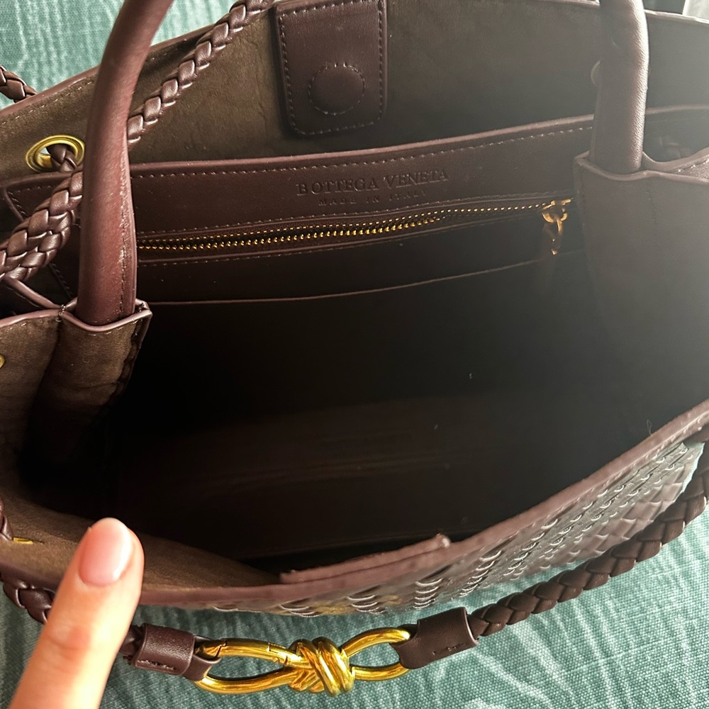 Bottega Veneta dark brown Intrecciato tote (not authentic) - Picture 8 of 8